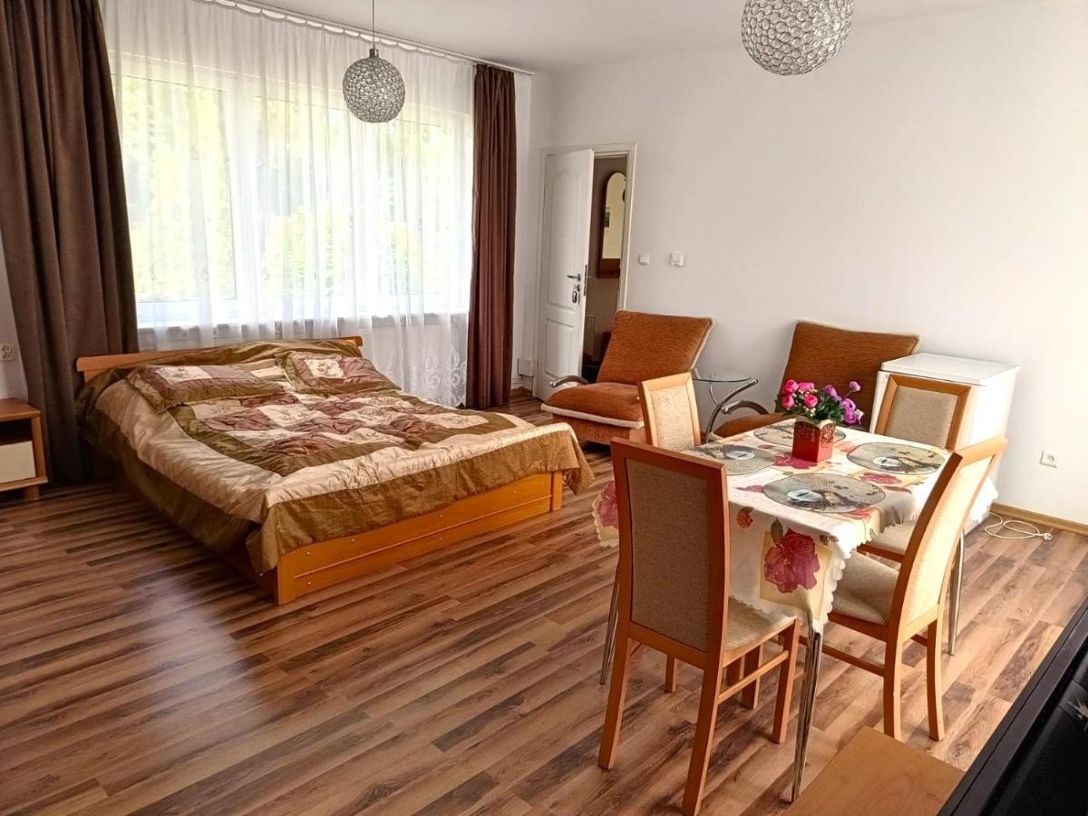 Lawendowe Domki I Apartamenty W Pobierowie Побєрово Екстер'єр фото